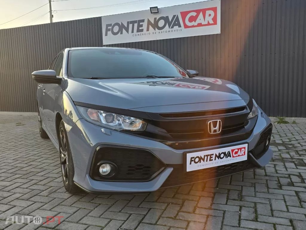 Honda Civic 1.0 i-VTEC Elegance