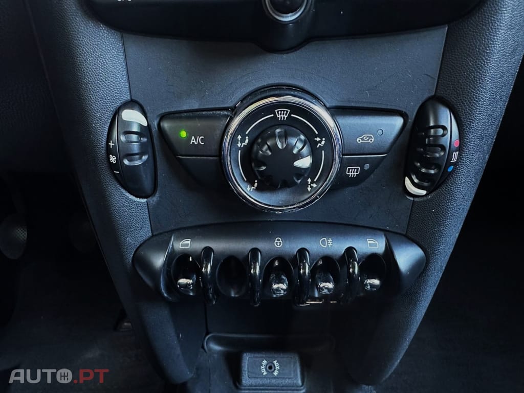 MINI Cooper One 1.6
