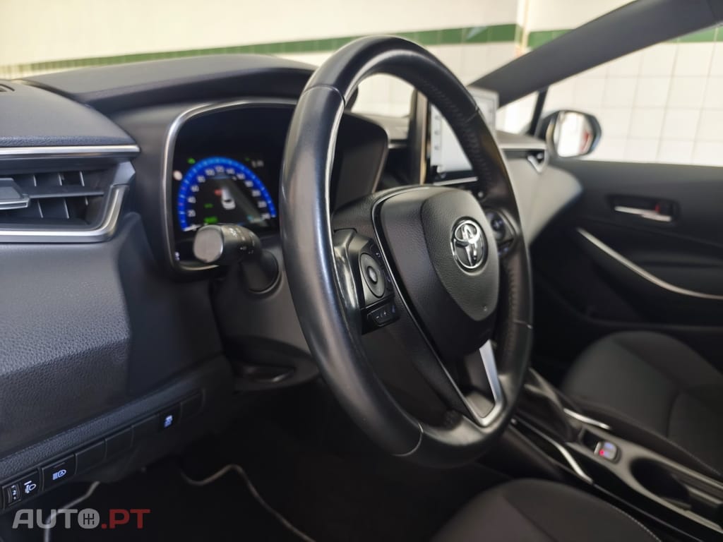 Toyota Corolla Touring Sports 1.8 Hybrid Comfort+P.Sport
