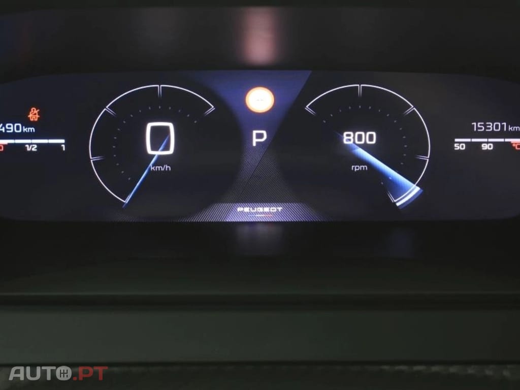 Peugeot 2008 1.2 PureTech Allure EAT8