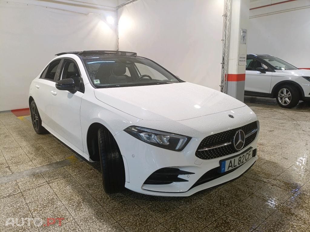Mercedes-Benz A 250 e AMG Line