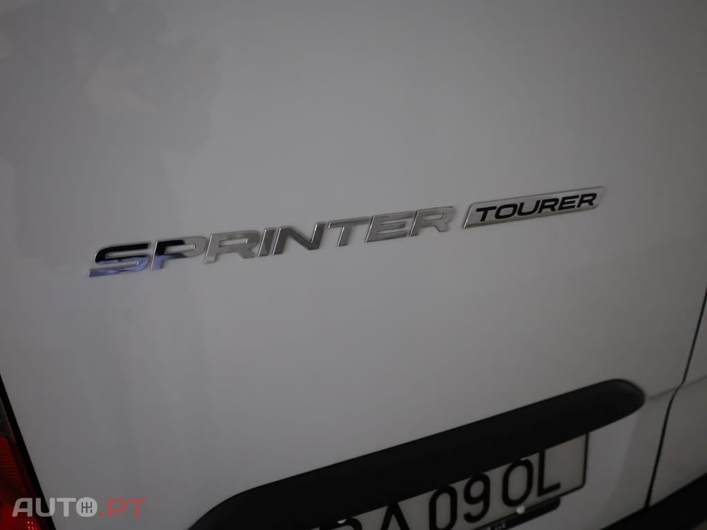 Mercedes-Benz Sprinter 315 CDI/43 Luxo (2+2+2+3)