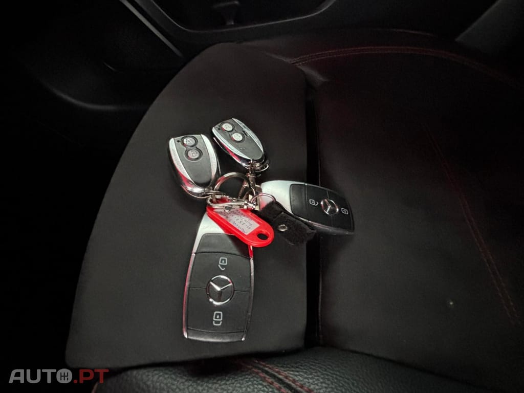 Mercedes-Benz A 180 A180 AMG 136CV