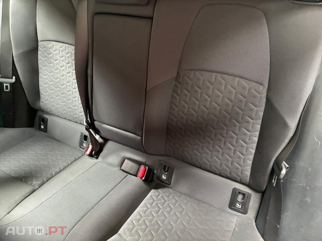 Toyota Corolla Pro 1.8 Hybrid Dynamic Business