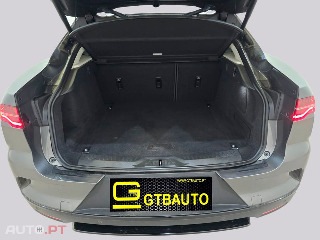 Jaguar I-Pace EV400 AWD