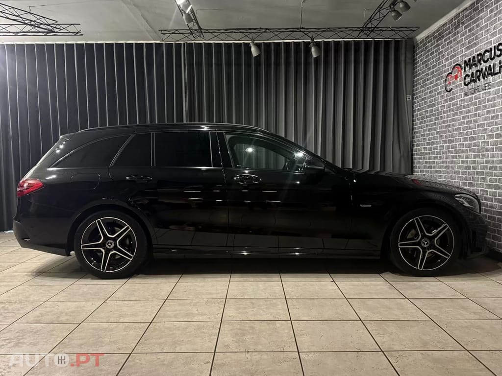 Mercedes-Benz C 220 d Station 9G-TRONIC AMG Line
