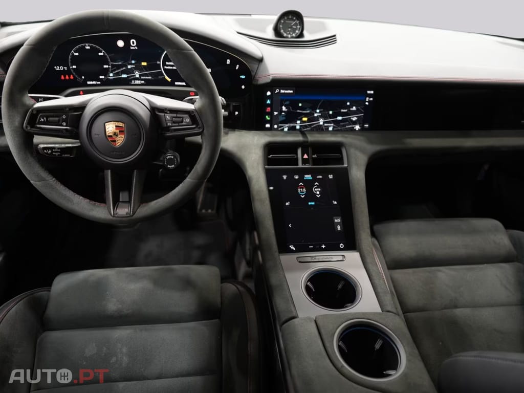 Porsche Taycan GTS I.V.A DEDUTIVEL 