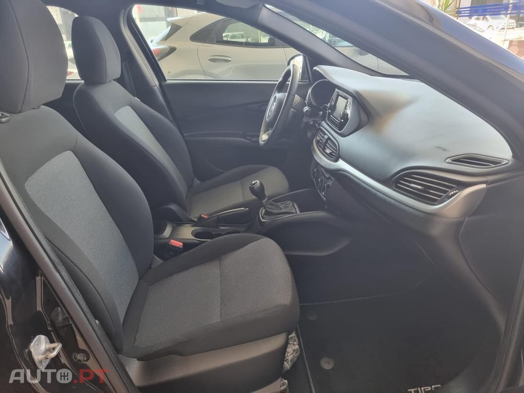Fiat Tipo 1.3 M-Jet Street