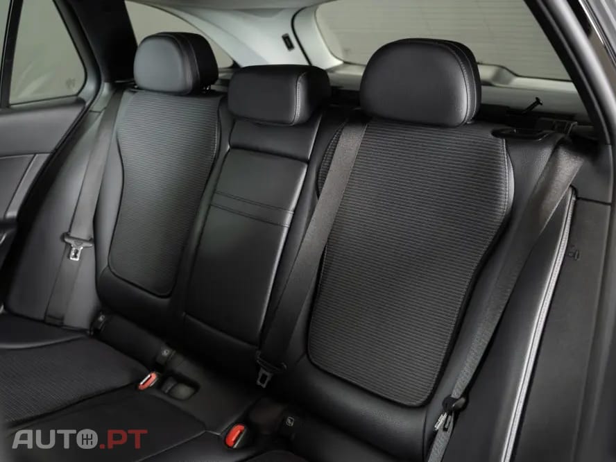 Mercedes-Benz C 220 Station d 9G-TRONIC Avantgarde