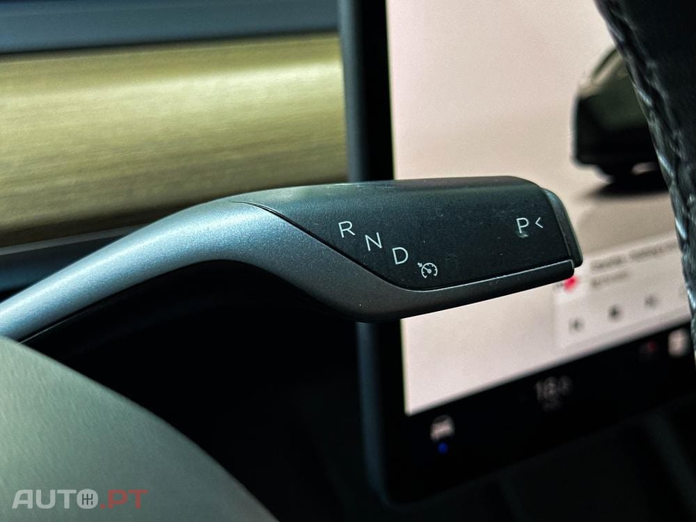 Tesla Model Y Long Range Dual Motor AWD