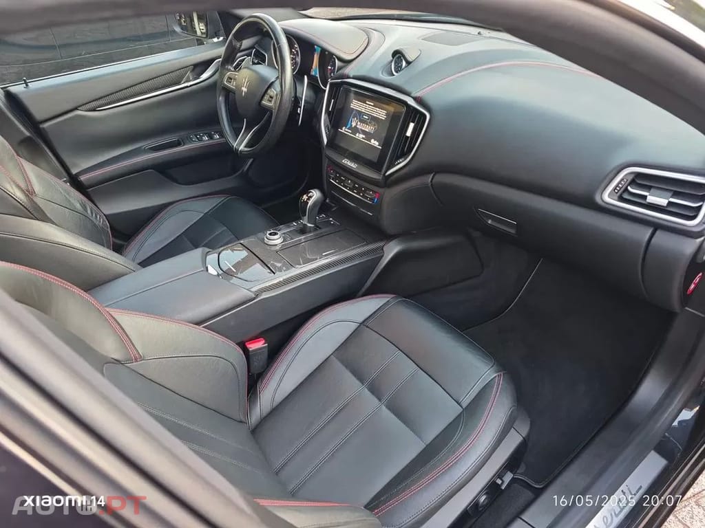 Maserati Ghibli 3.0 V6 GranLusso