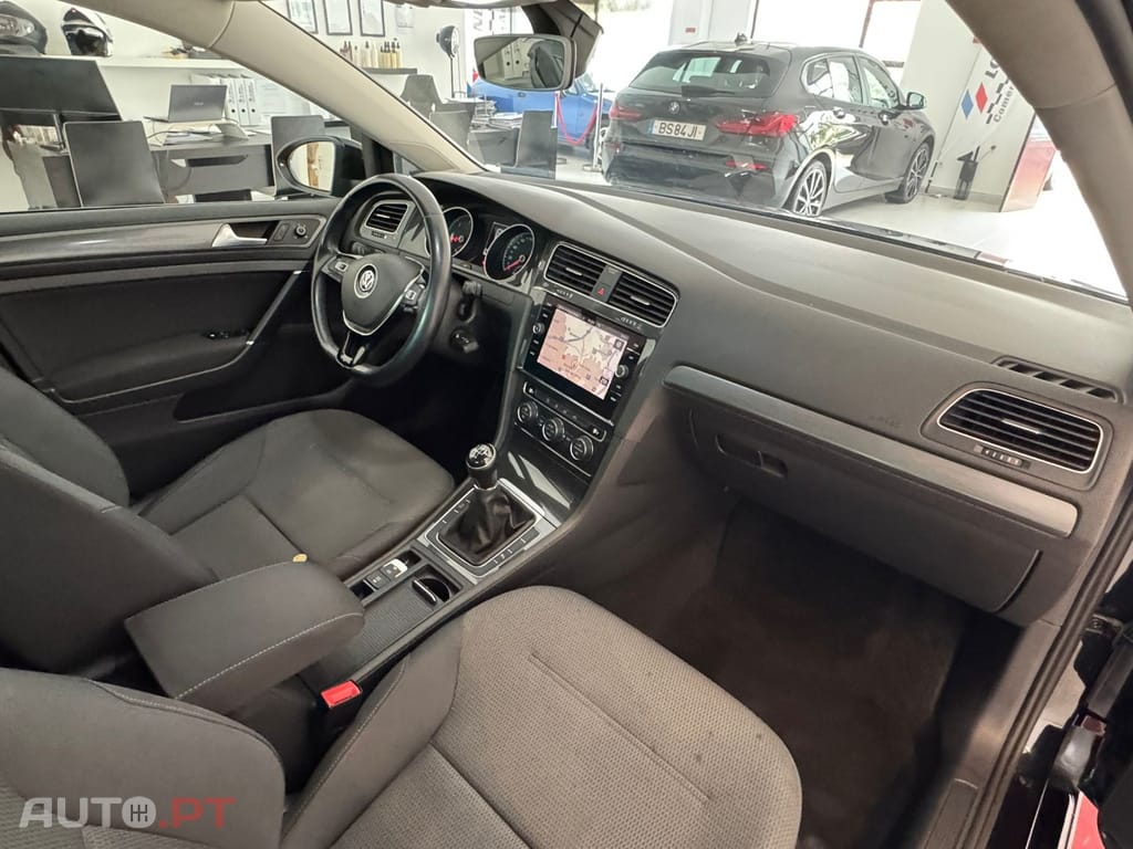 Volkswagen Golf 1.6 TDi Confortline