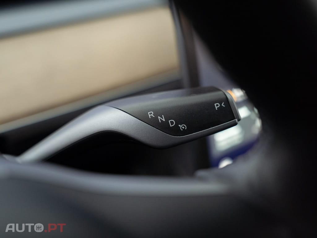Tesla Model 3 Long Range Tração Integral