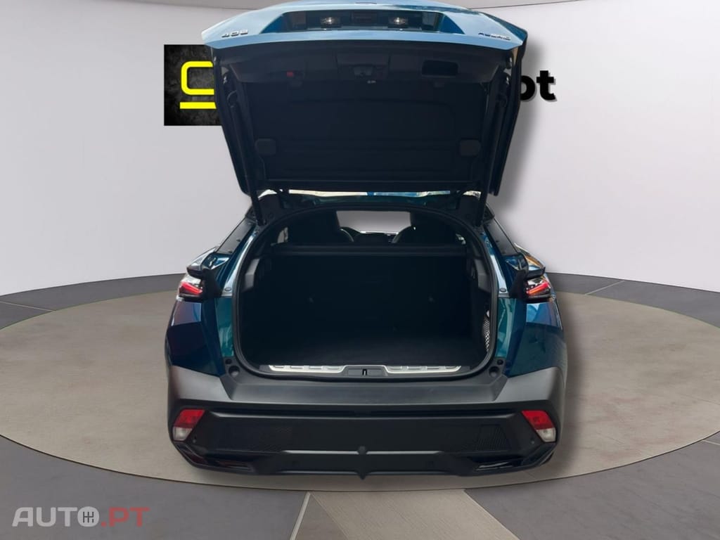 Peugeot 408 PHEV 180 e-EAT8 GT I.V.A DEDUTIVEL 