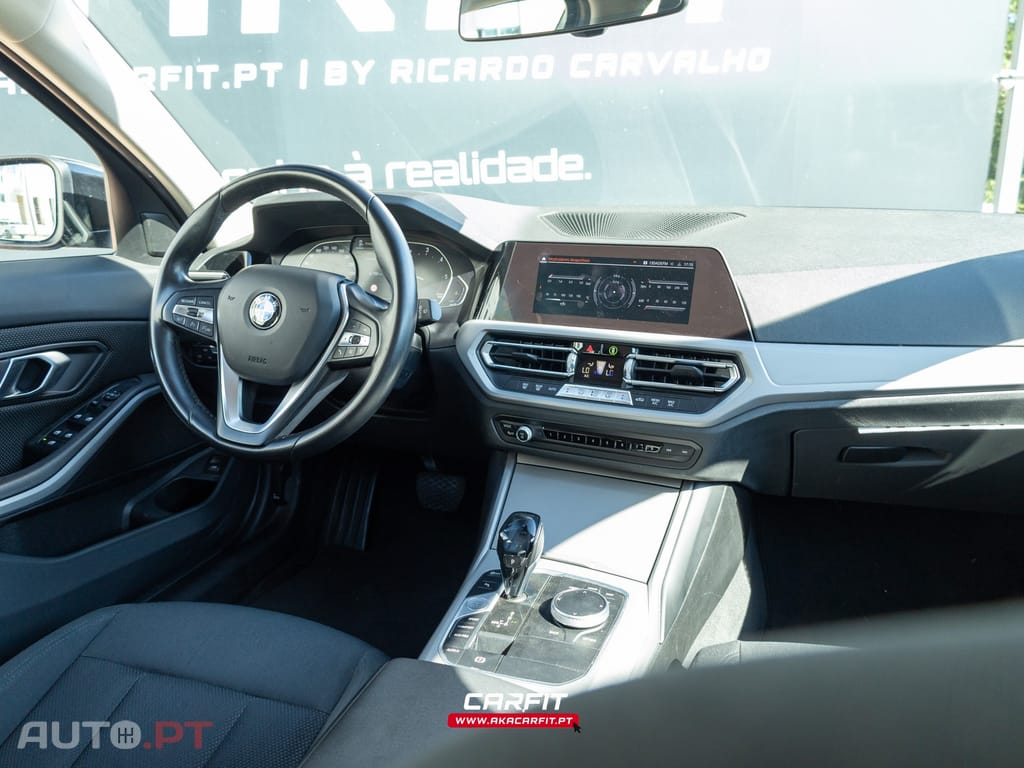 BMW 318 d Touring Auto