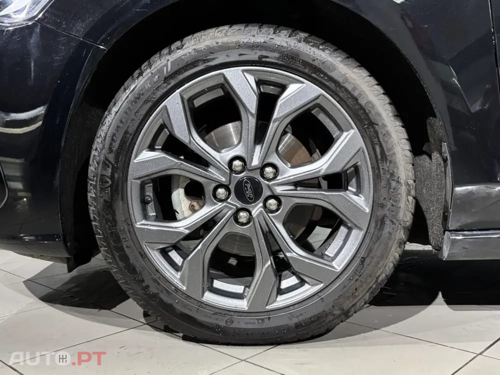 Ford Focus 1.0 EcoBoost MHEV ST-Line