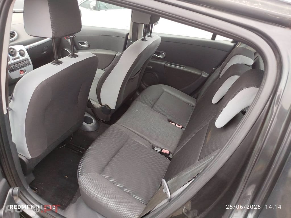 Renault Clio 1.2 16V Rip Curl II