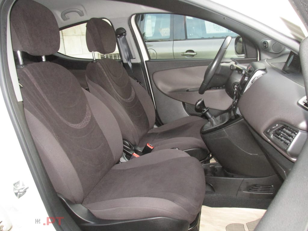 Lancia Ypsilon 1.2 S&S Platinum