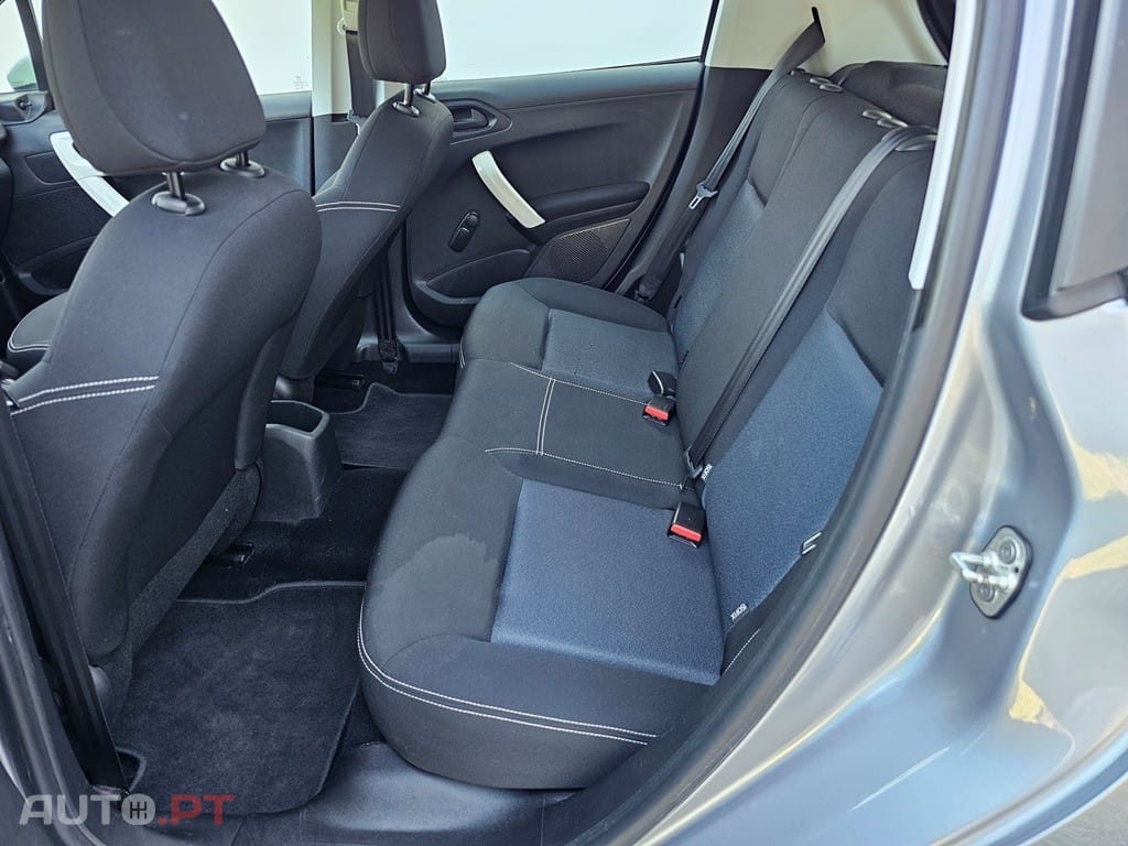 Peugeot 208 PureTech 68 Like