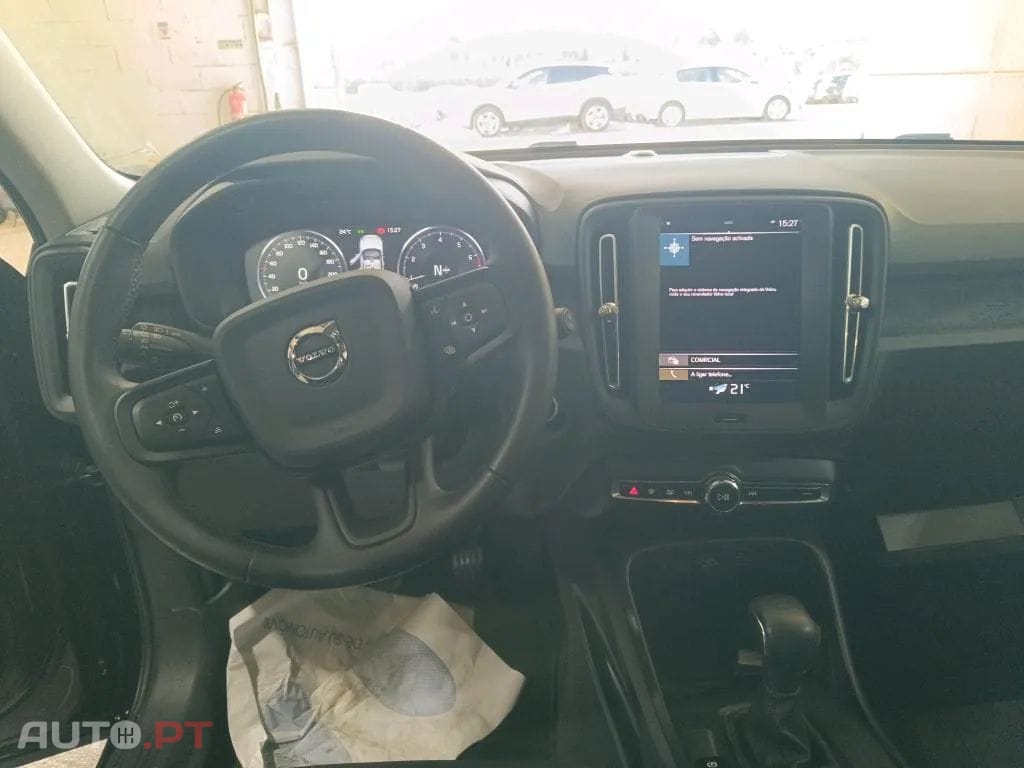 Volvo XC40 1.5 T2 Momentum