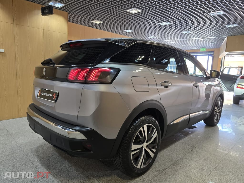 Peugeot 3008 1.5 BlueHDi Allure EAT8