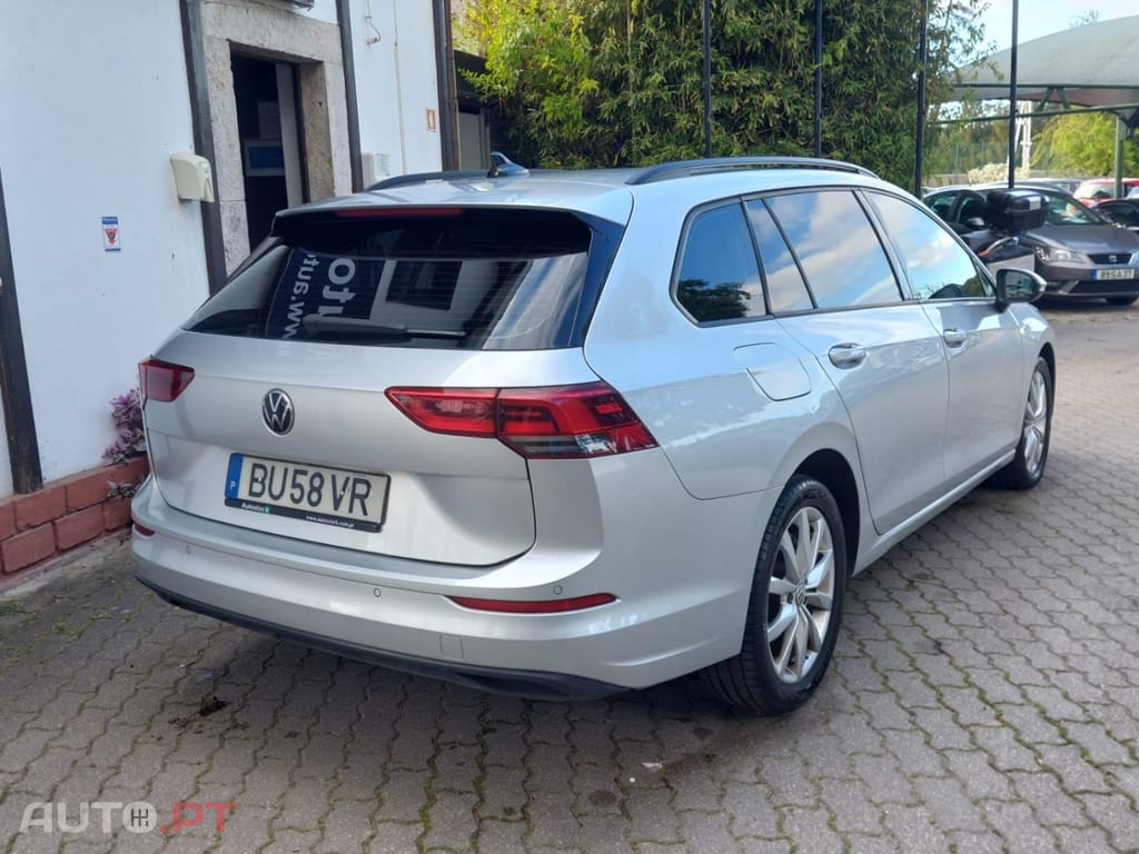Volkswagen Golf Variant 2.0 TDi Executive DSG
