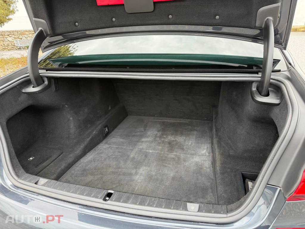 BMW 740 d xDrive Pack M Auto