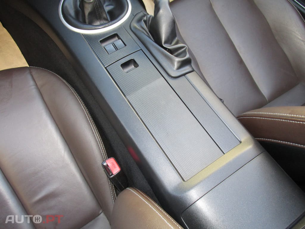 Mazda MX-5 MZR 1.8 Exclusive Plus