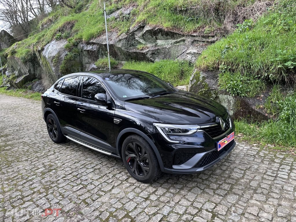 Renault Arkana 1.6 E-Tech R.S.Line