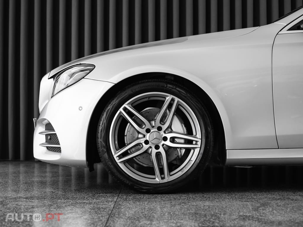 Mercedes-Benz E 220 D AMG