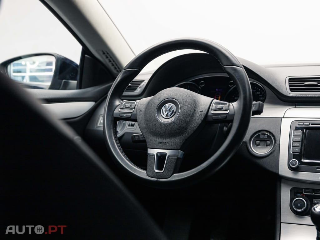 Volkswagen Passat CC 2.0 TDi