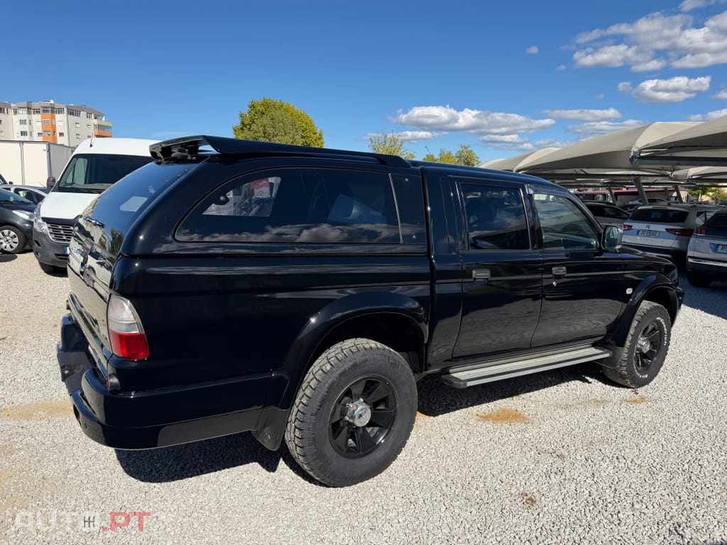 Mitsubishi L200 2.5 TD Strakar Elegance HT