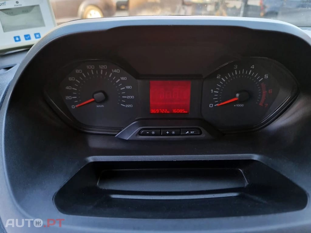 Peugeot Partner TEPEE 1.5BlueHDi 75