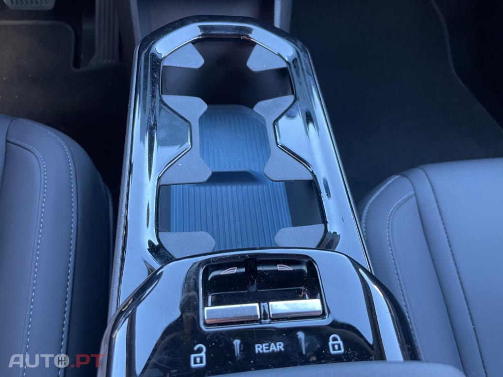 Volvo EX30 69 kWh Single Motor Extended Range Core