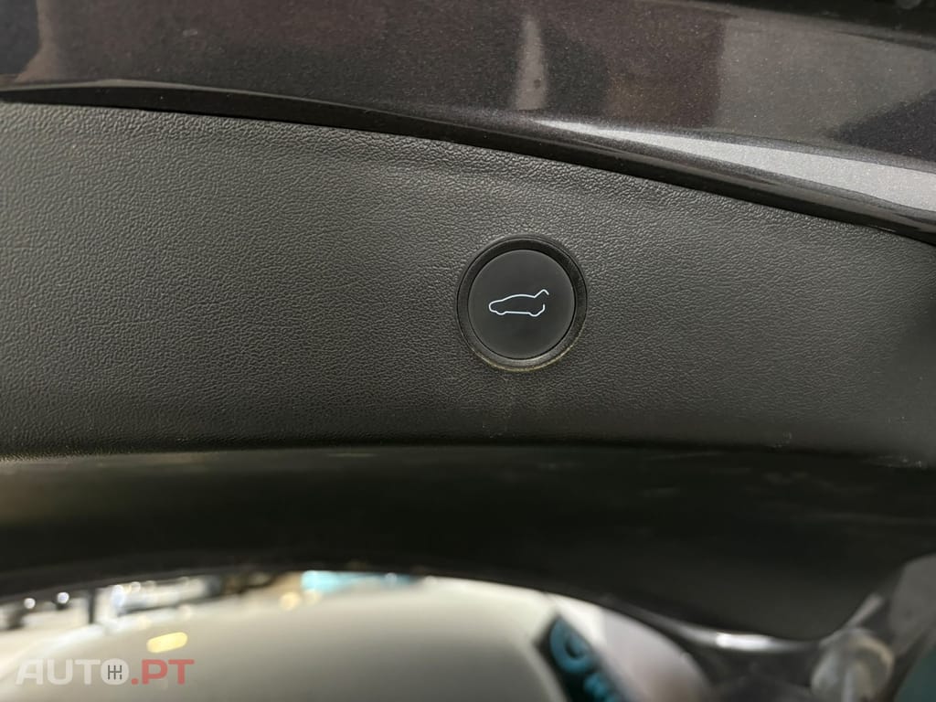 Tesla Model 3 Long Range AWD Dual Motor — fotografia 14