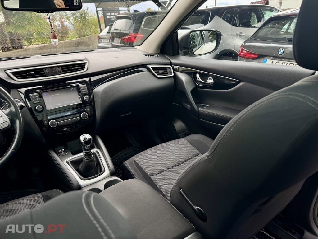 Nissan Qashqai 1.5 dCi Acenta Connect