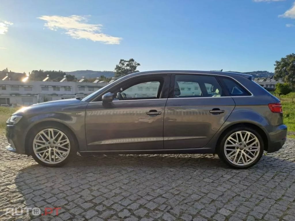 Audi A3 Sportback 2.0 TDi S-line