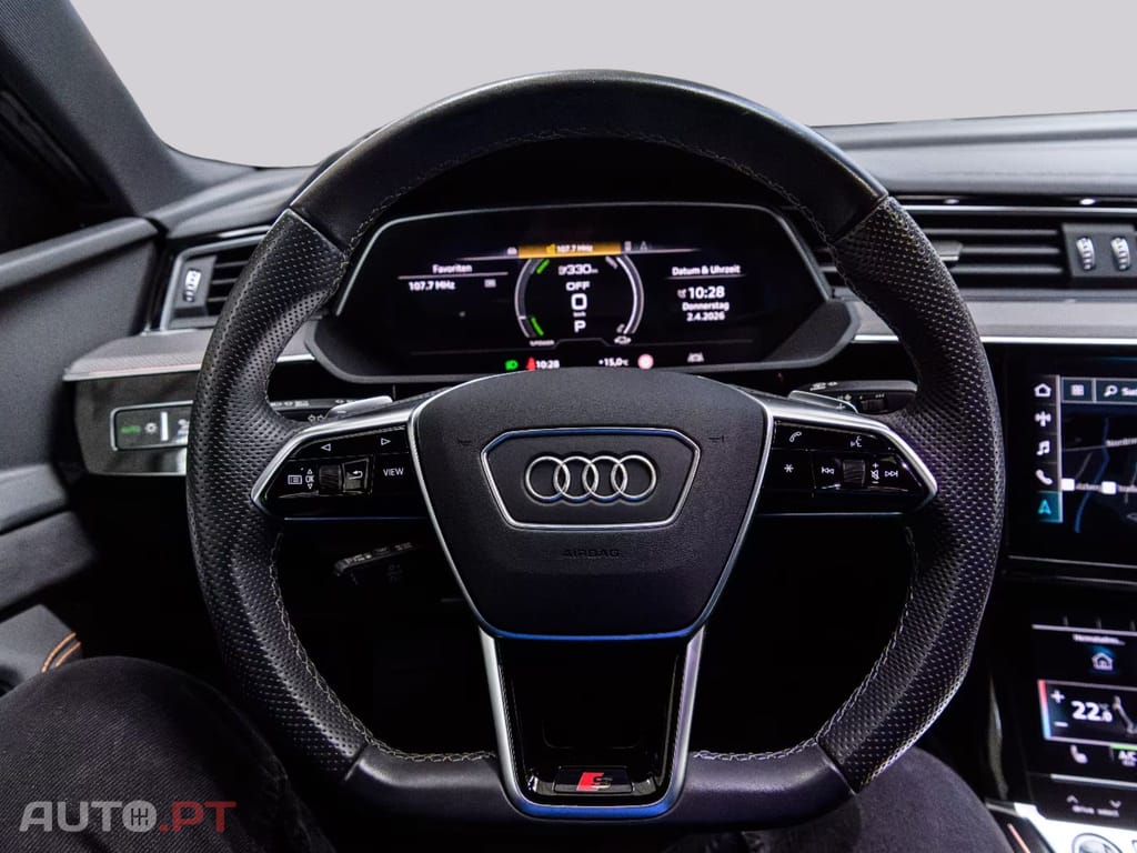 Audi E-Tron 55 quattro S Line I.V.A DEDUTIVEL 