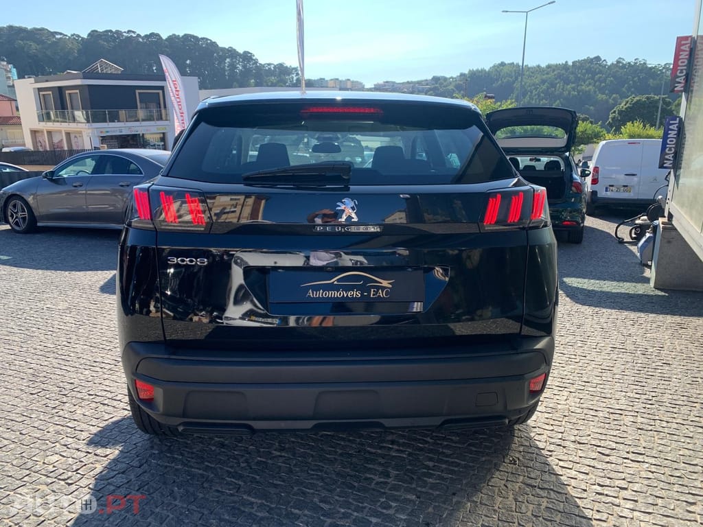 Peugeot 3008 1.5 BlueHDi Active