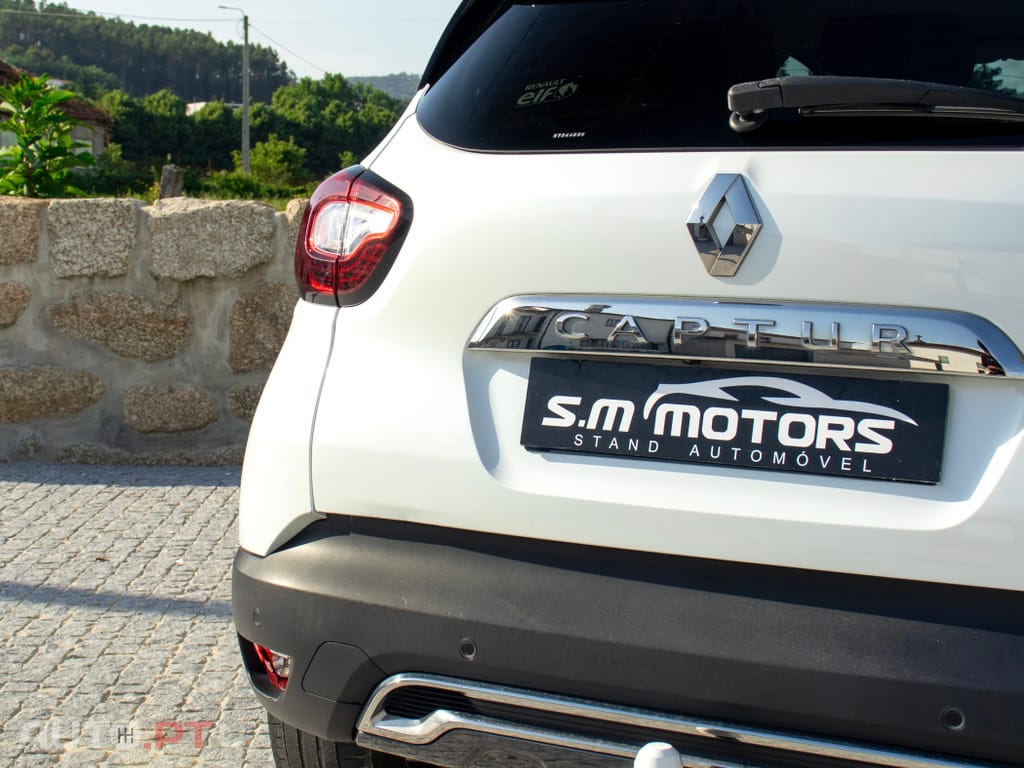 Renault Captur 1.2 TCe Initiale Paris EDC