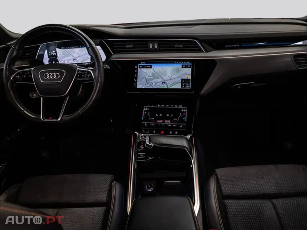 Audi E-Tron I.V.A DEDUTIVEL 55 S LINE BLACK