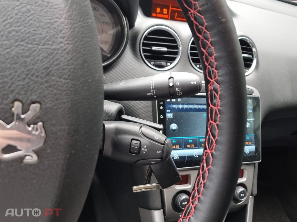 Peugeot 308 1.6 HDi Executive CVM6