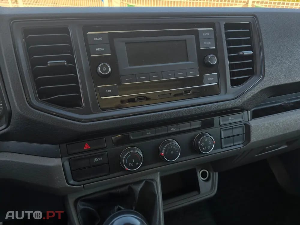 Volkswagen Crafter 35 2.0 TDI CD L3 Médio