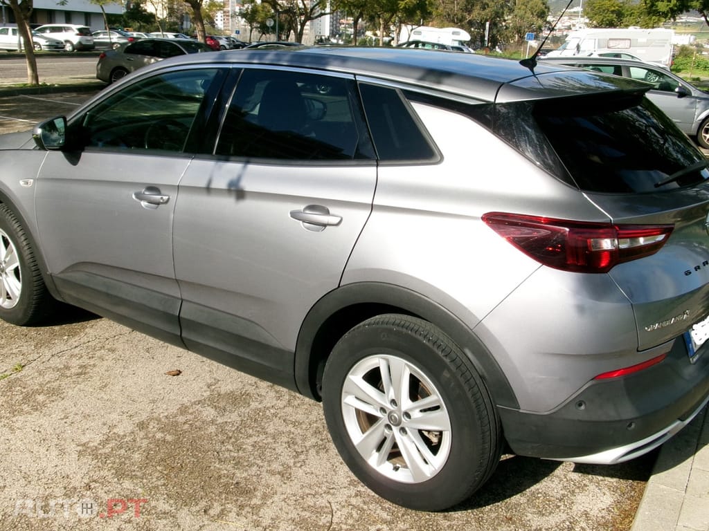 Opel Grandland (X) Business Edition