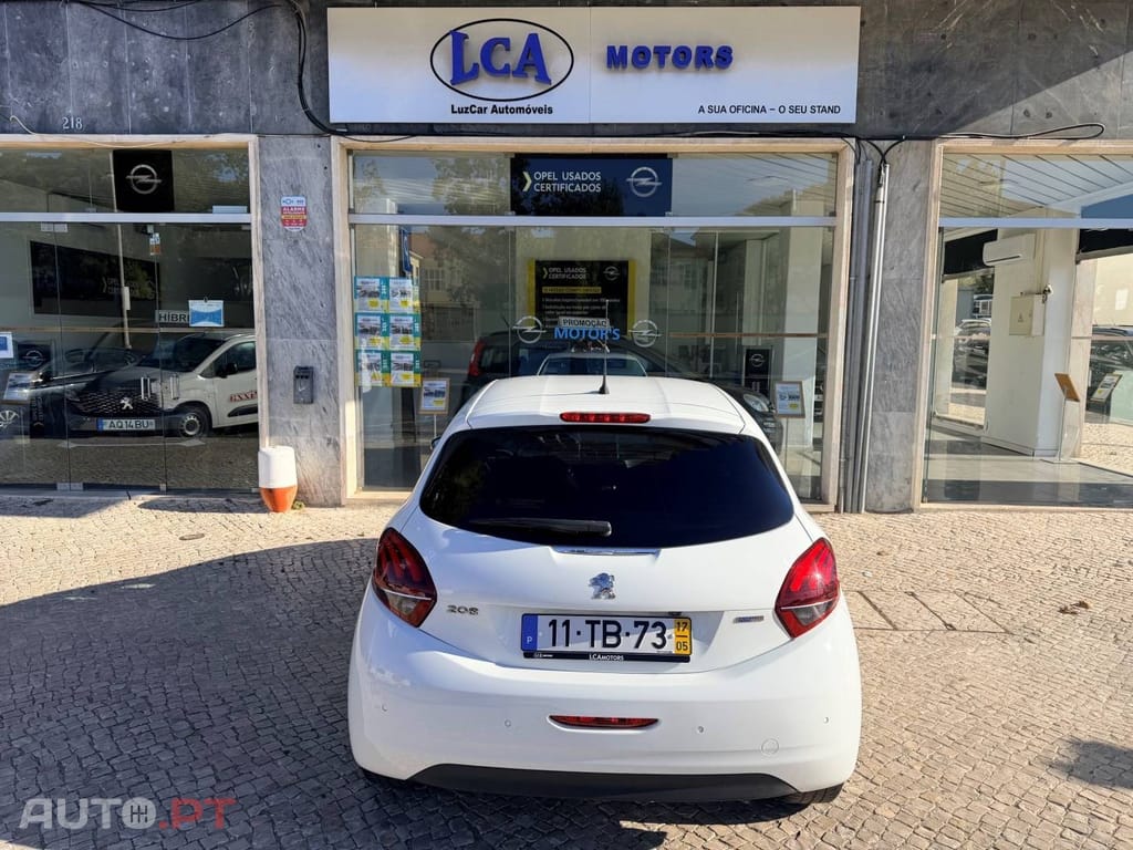 Peugeot 208 1.2 PureTech Style