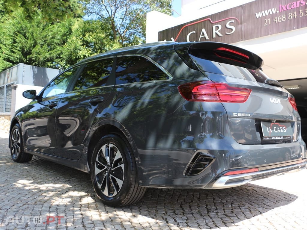 Kia Ceed SW 1.6 GDi PHEV Tech 6DCT