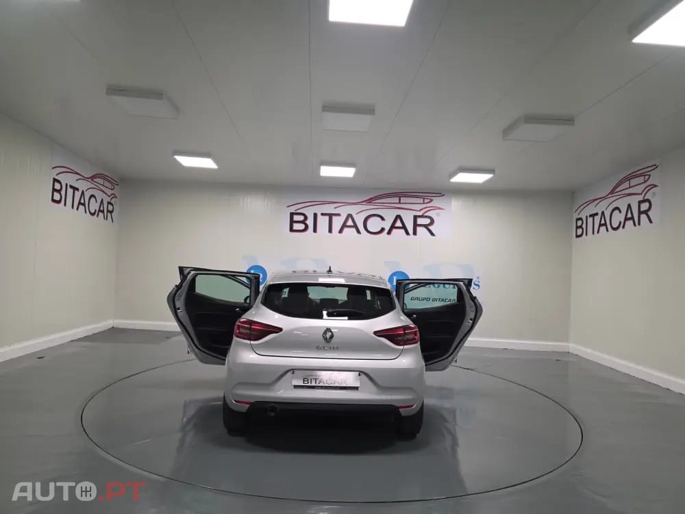 Renault Clio 1.0 TCe Evolution — fotografia 49