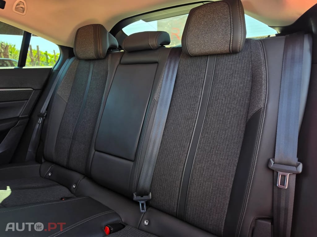 Peugeot 508 1.6 Hybrid Allure Pack e-EAT8