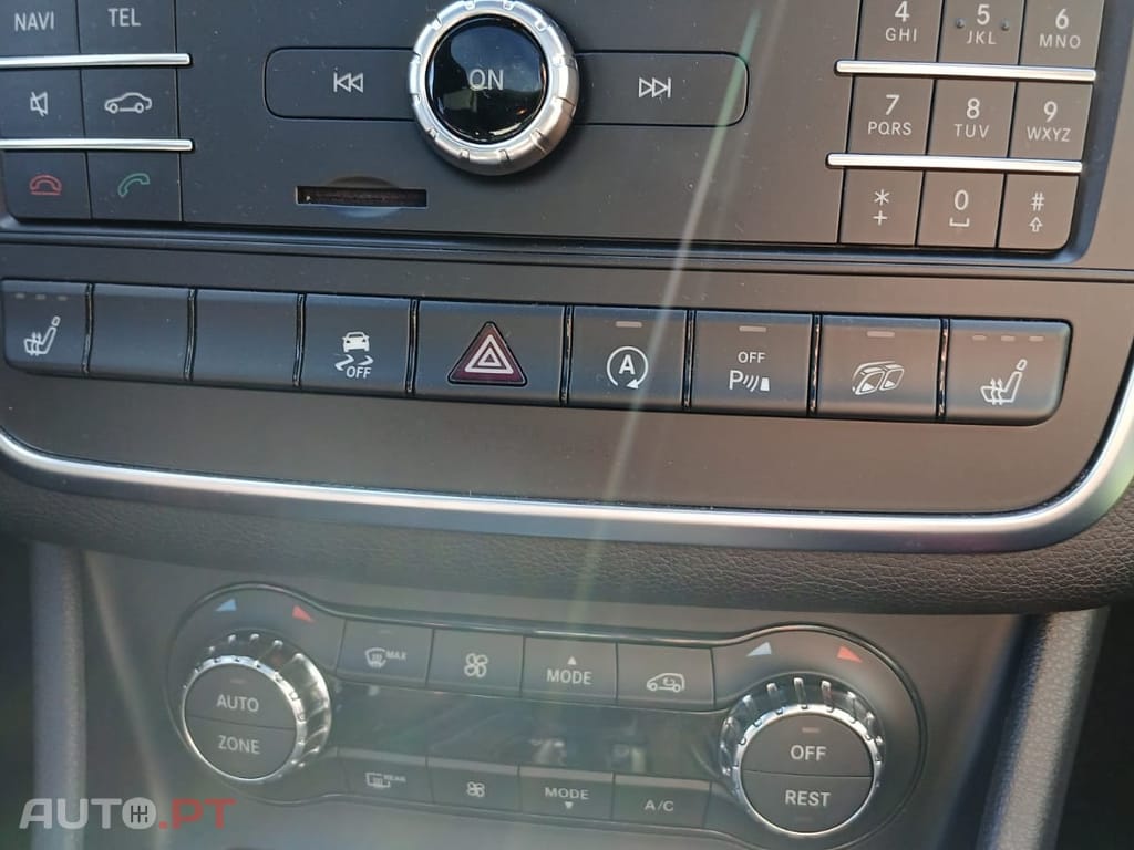 Mercedes-Benz CLA 45 AMG Performance