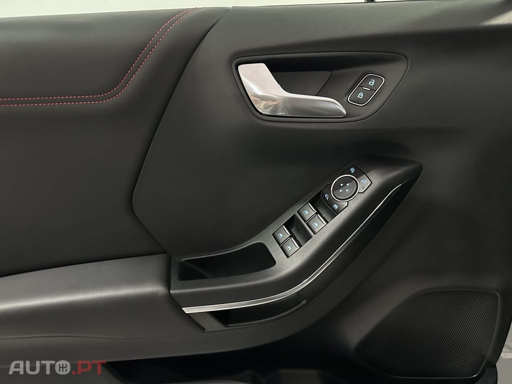 Ford Puma 1.0 EcoBoost MHEV ST-Line